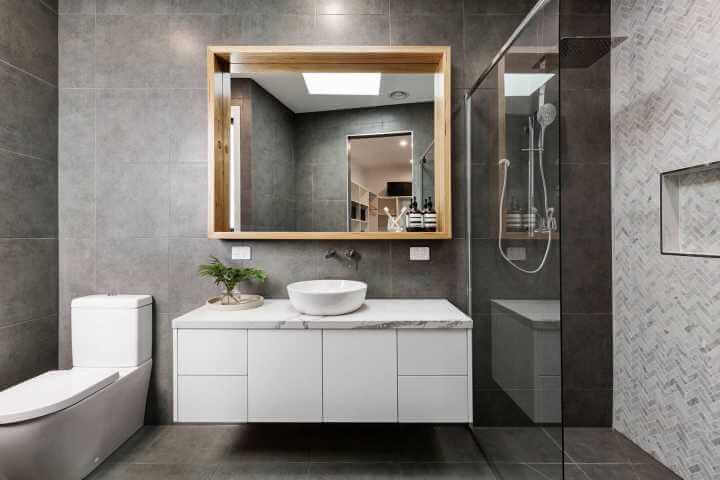 Gợi Ý 7+ Mẫu Thiết Kế Nhà Vệ Sinh Cho Nhà Diện Tích Nhỏ Đẹp, Hợp Lý Và Tiện Lợi